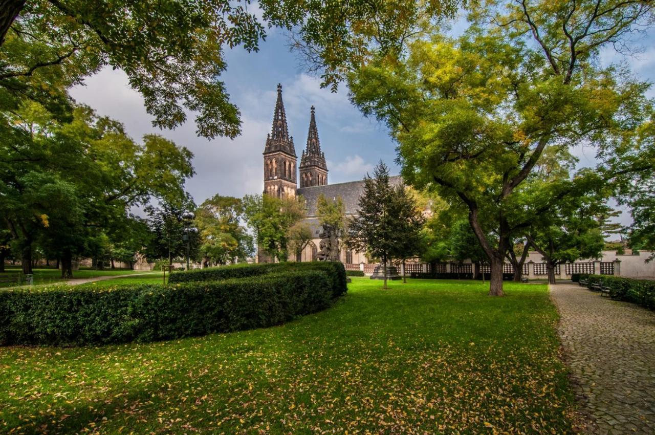 Spa Spa Apartments Vysehrad Prag Eksteriør billede
